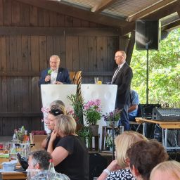 Landrat Hans-Ulrich Ihlenfeld, Bm Gernot Kuhn (von links nach rechts)